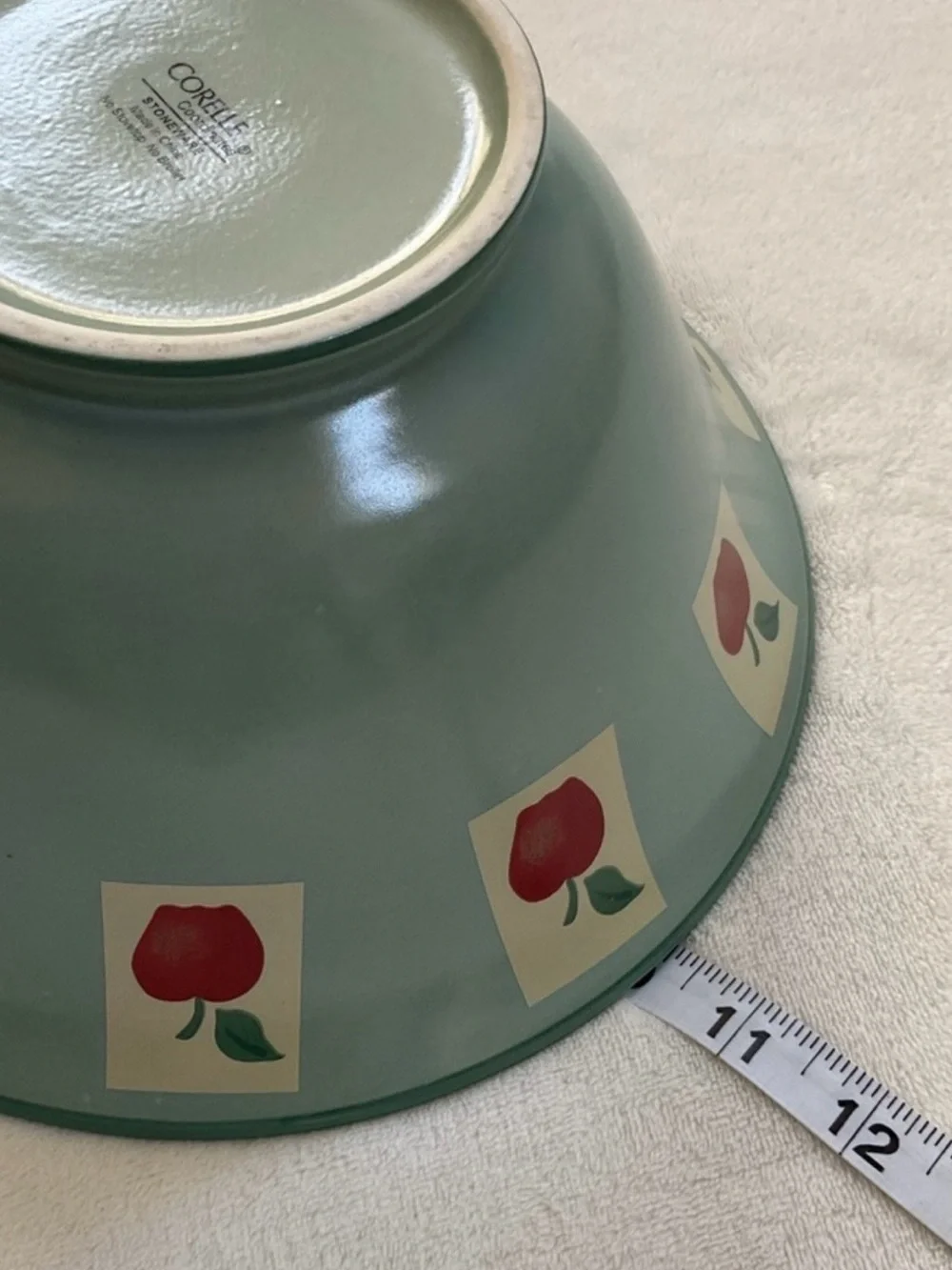 Corelle coordinates apple